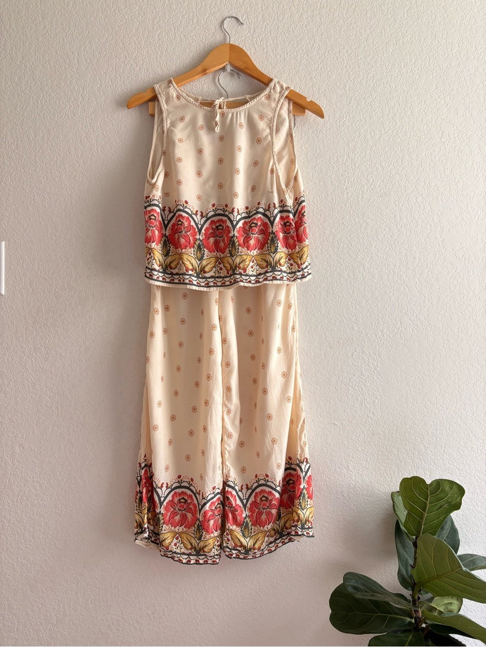 O'Neill Cream Floral boho bohemian Two-Piece Set with Orange Accent XS/S
